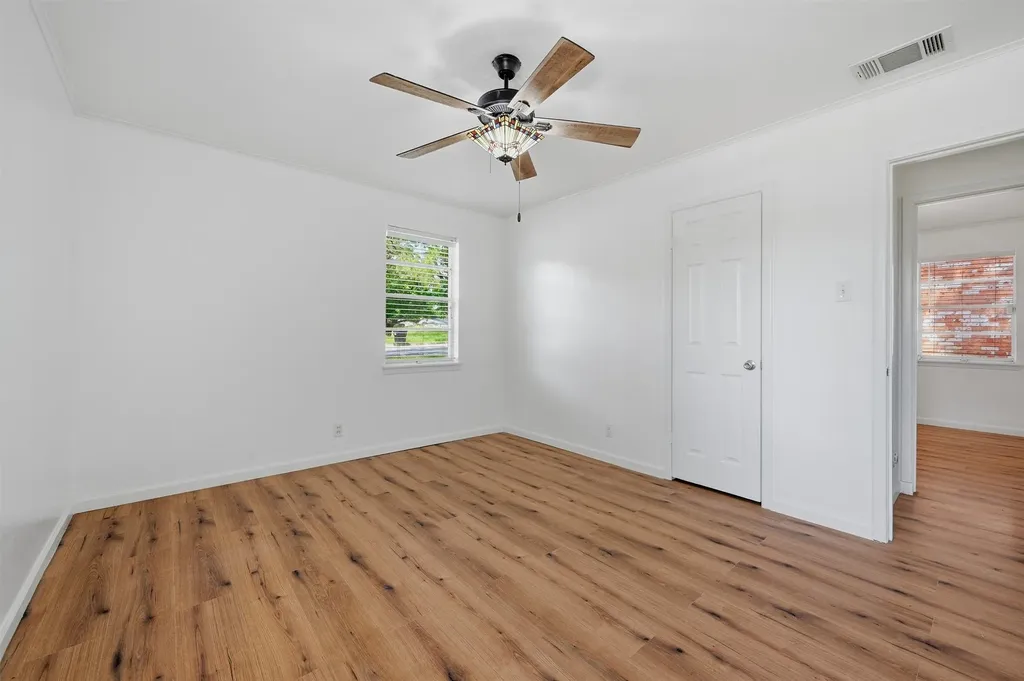 143 N Imperial Drive Denison TX 75020