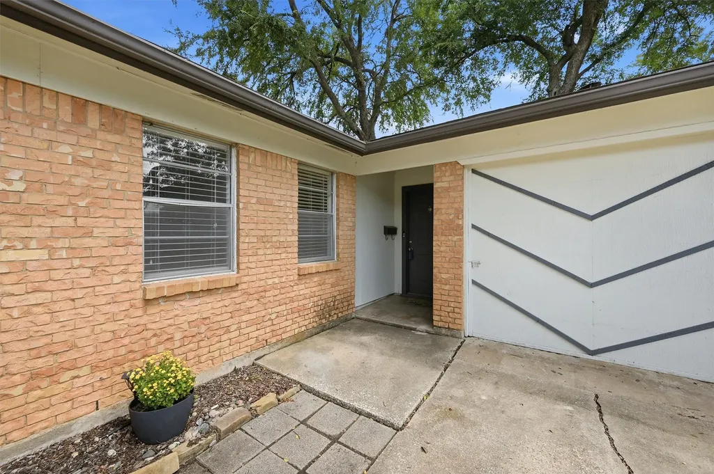 143 N Imperial Drive Denison TX 75020