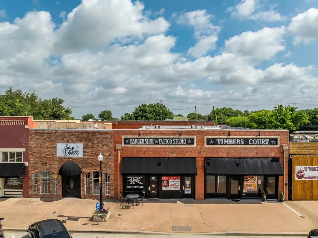 105 E Franklin Street Hillsboro TX 76645