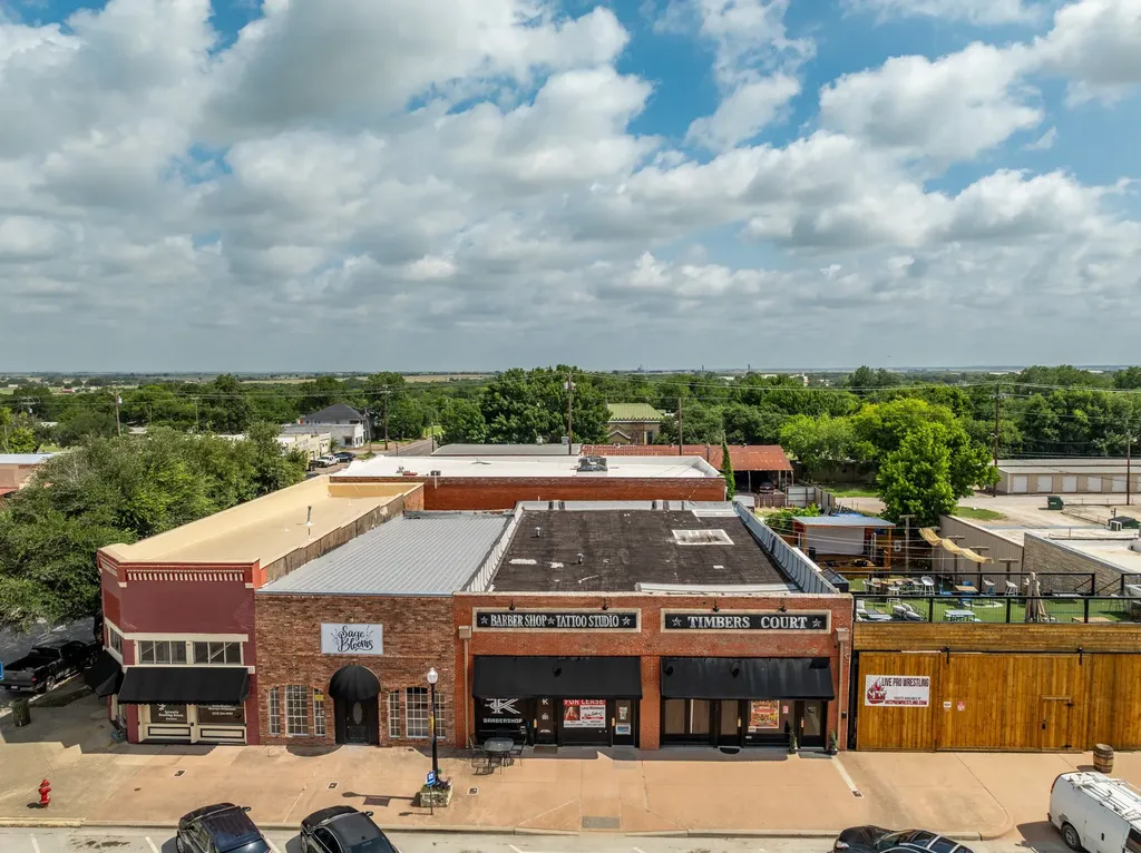 105 E Franklin Street Hillsboro TX 76645