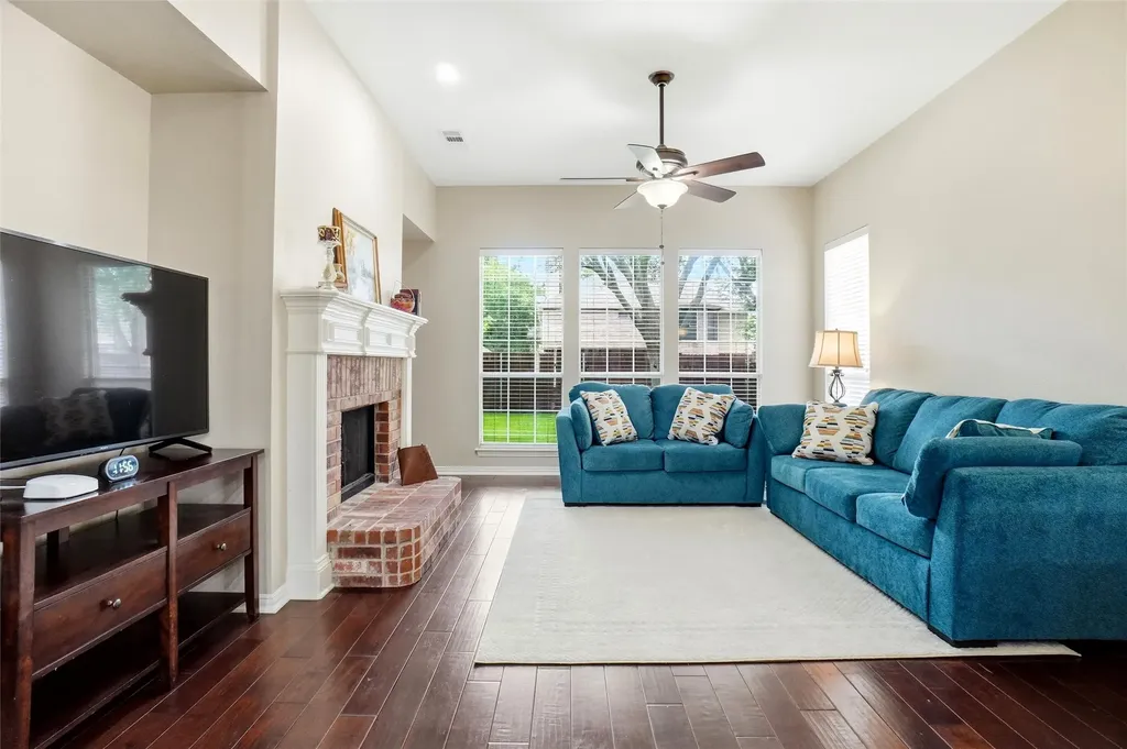 4016 Sharondale Drive Flower Mound TX 75022