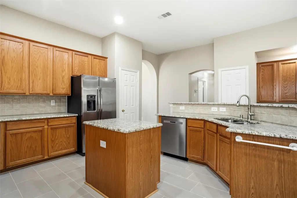 4016 Sharondale Drive Flower Mound TX 75022
