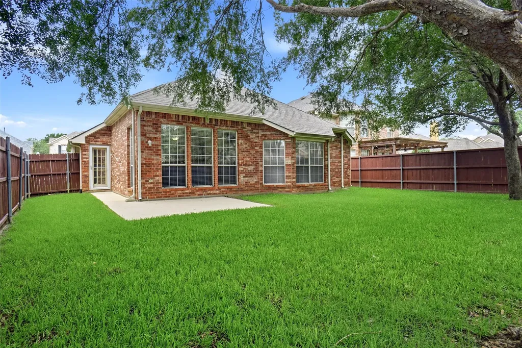 4016 Sharondale Drive Flower Mound TX 75022