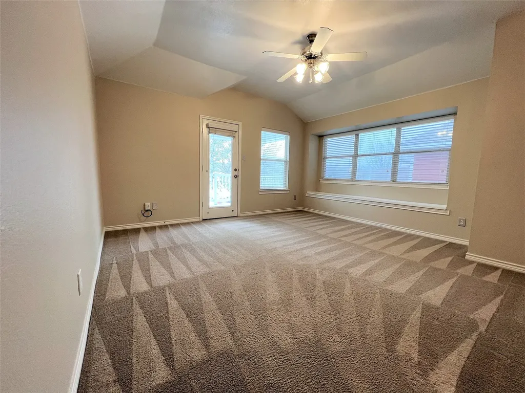 1149 King George Lane Savannah TX 76227