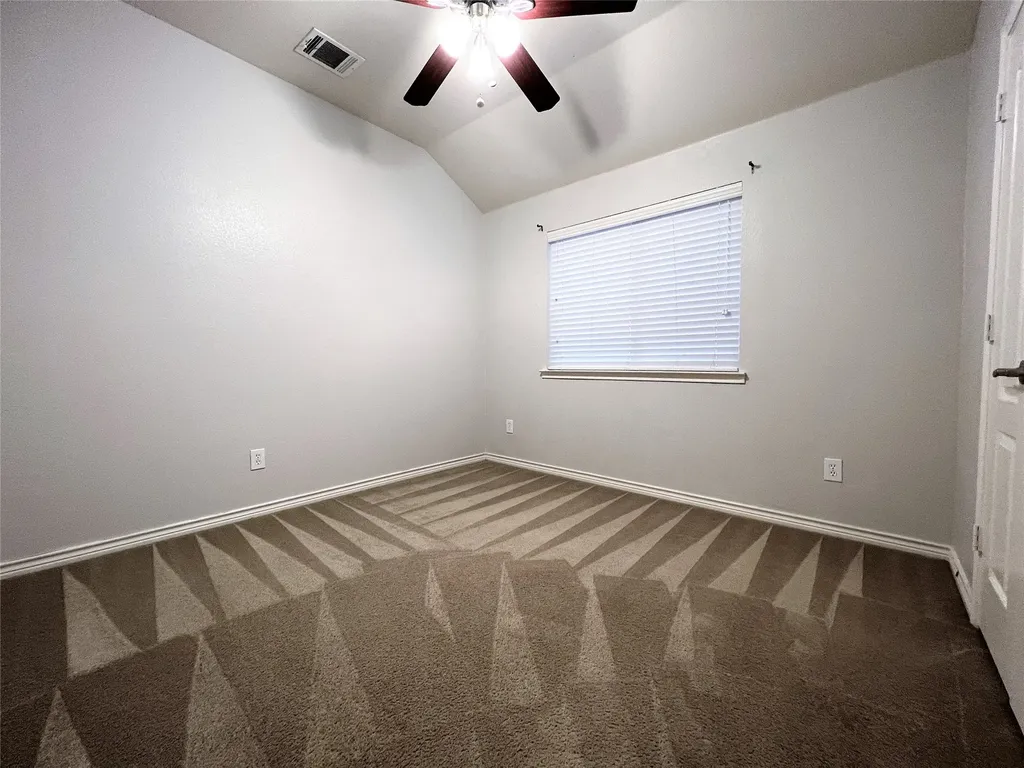 1149 King George Lane Savannah TX 76227