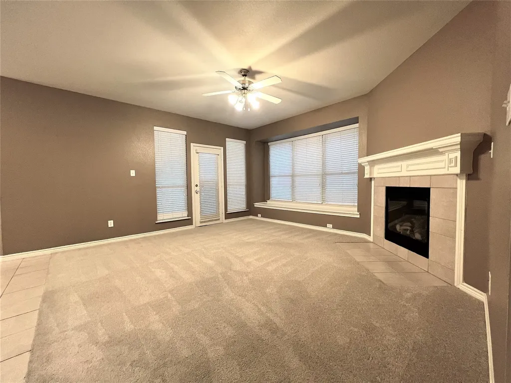 1149 King George Lane Savannah TX 76227