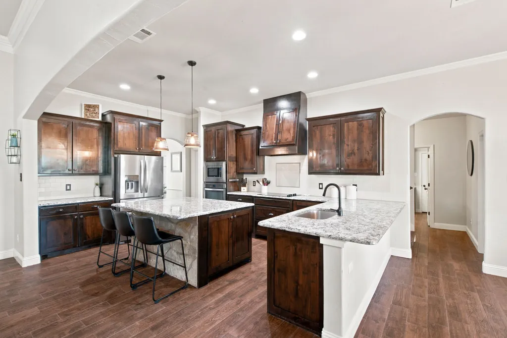 102 Brock Court Millsap TX 76066