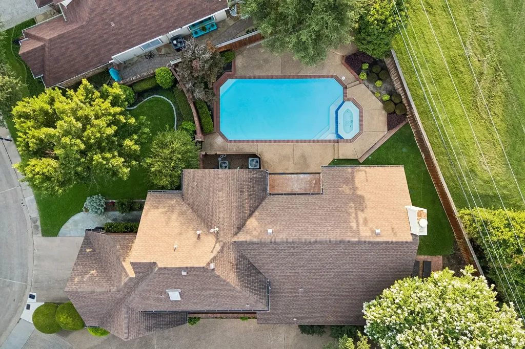 4115 Rive Lane Addison TX 75001