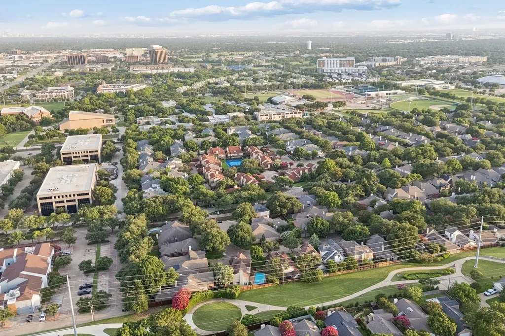 4115 Rive Lane Addison TX 75001