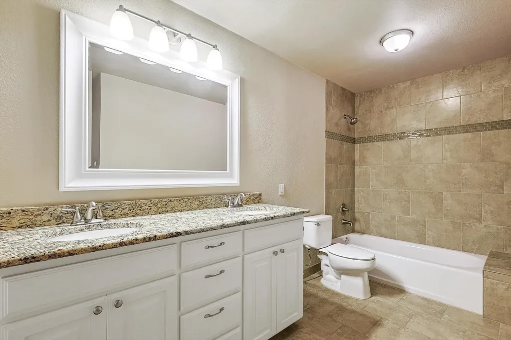 218 Raintree Drive Highland Village TX 75077