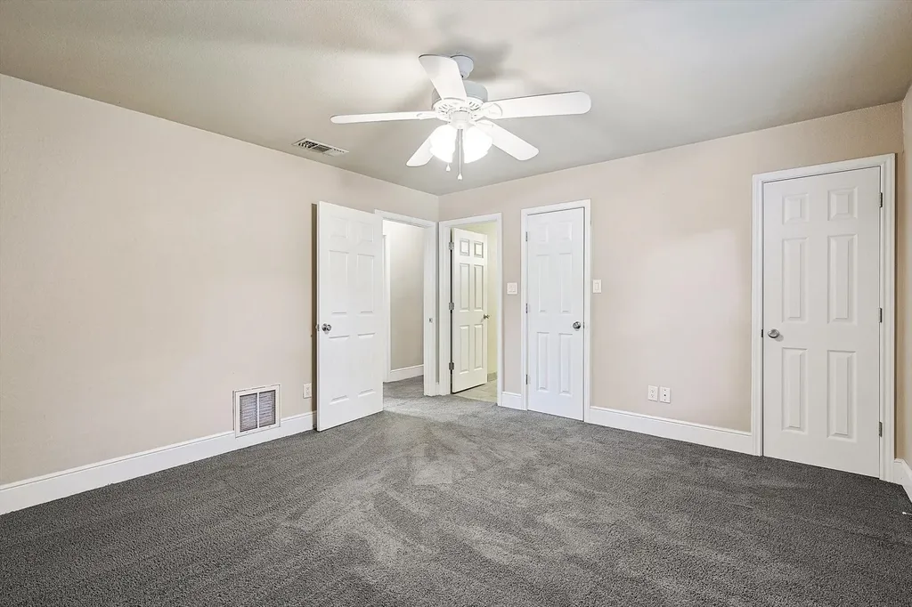218 Raintree Drive Highland Village TX 75077