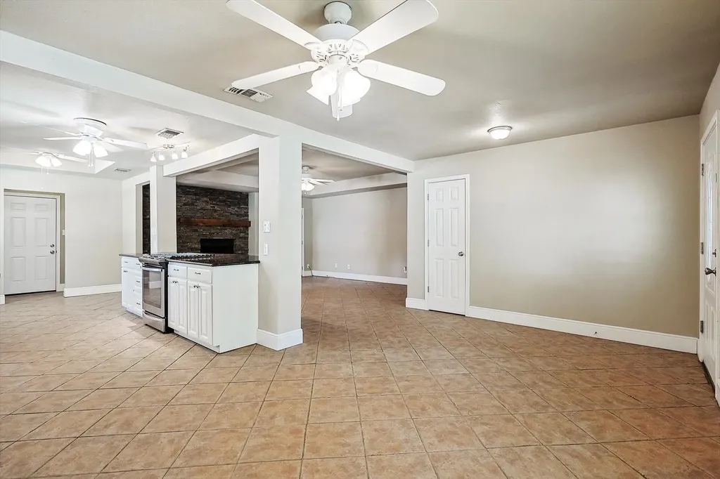 218 Raintree Drive Highland Village TX 75077