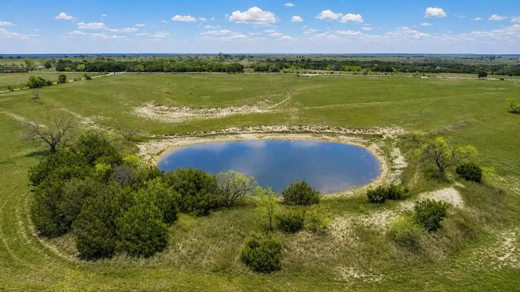854 County Road 131 Gatesville TX 76528