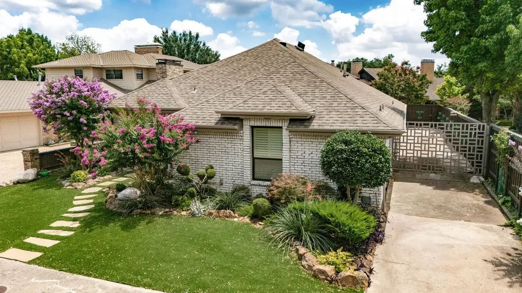 5718 Over Downs Drive Dallas TX 75230