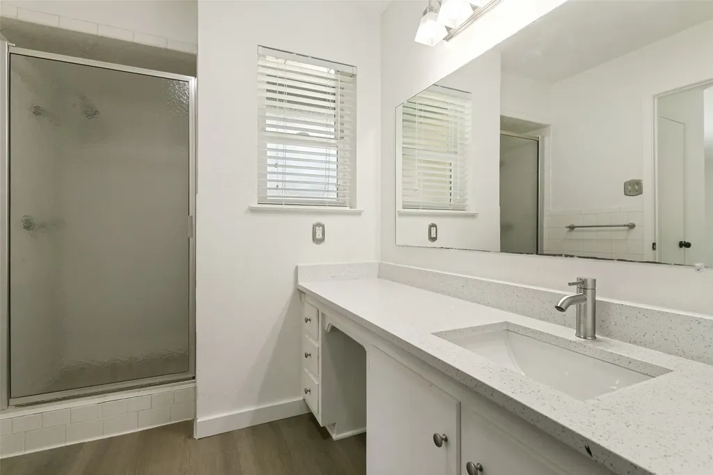 4009 Twilight Drive S Benbrook TX 76116