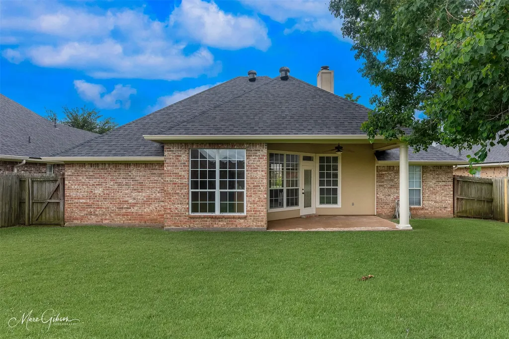 205 Cold Harbor Court Bossier City LA 71112