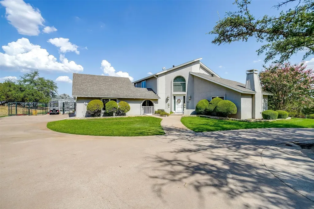 331 Clear Lake Lane Weatherford TX 76087