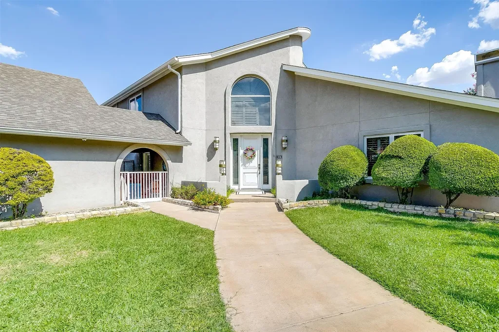 331 Clear Lake Lane Weatherford TX 76087