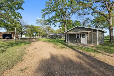 2338 N Tool Drive Seven Points TX 75143