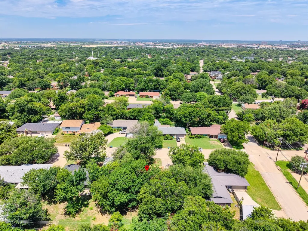 5605 Wales Avenue Fort Worth TX 76133