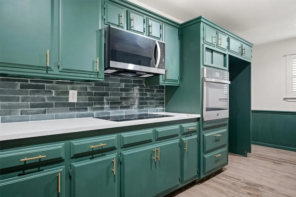 5605 Wales Avenue Fort Worth TX 76133