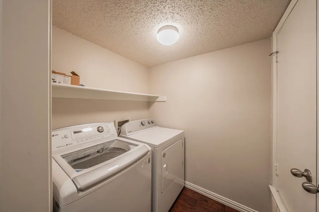 6402 Valleybrooke Court Arlington TX 76001