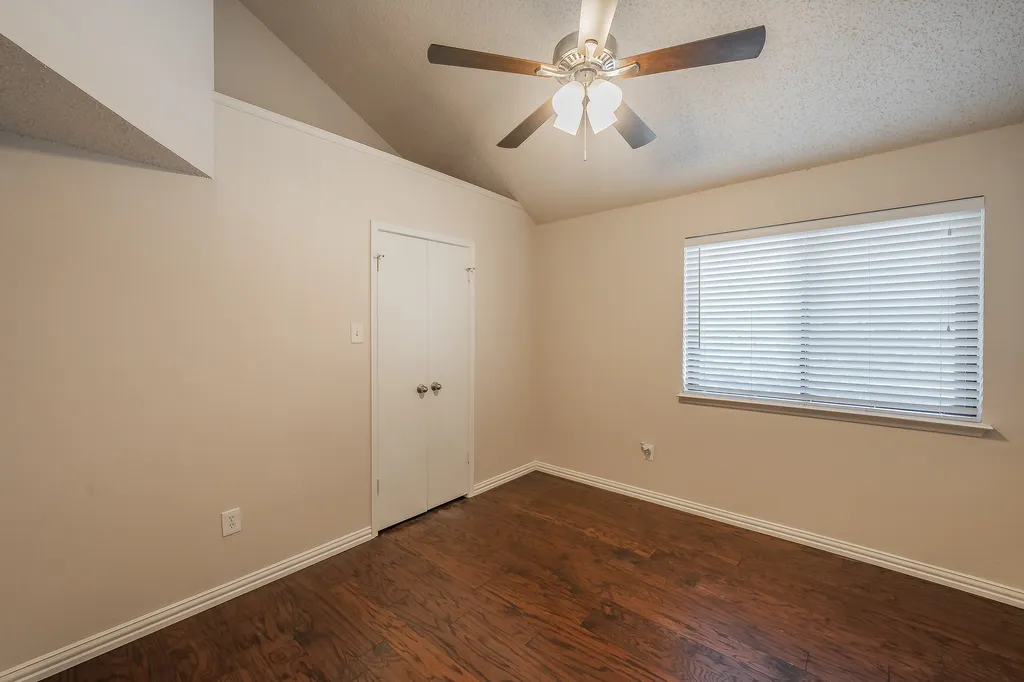 6402 Valleybrooke Court Arlington TX 76001