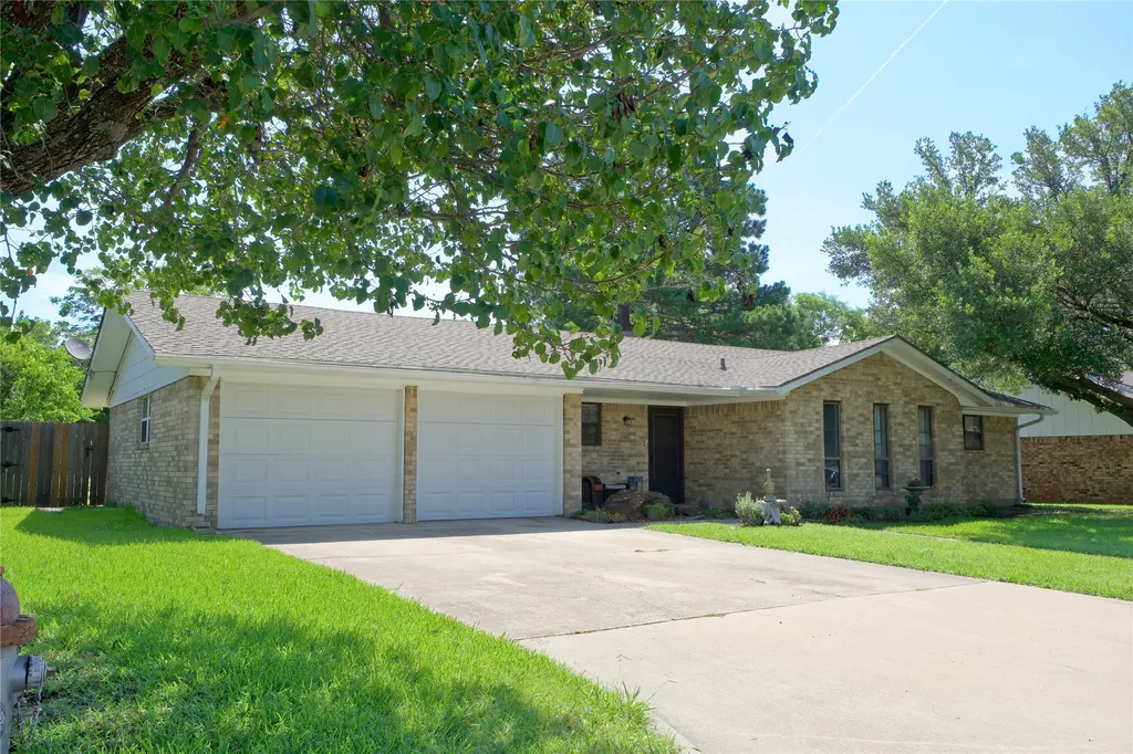 1208 Aspen Road Gainesville TX 76240
