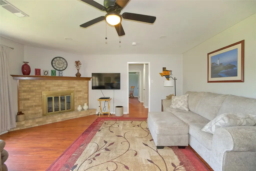 1208 Aspen Road Gainesville TX 76240