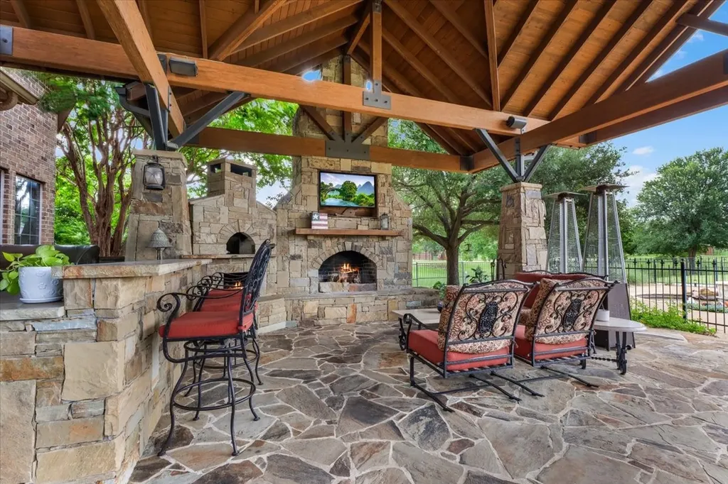704 Landsbury Court Keller TX 76248