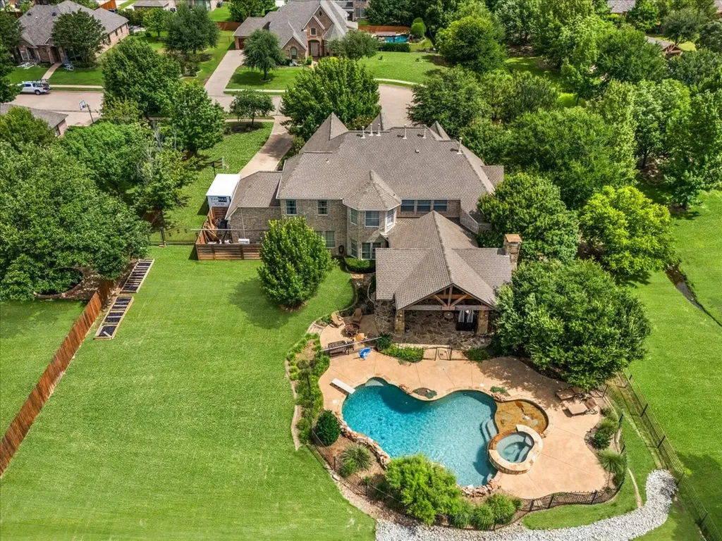 704 Landsbury Court Keller TX 76248