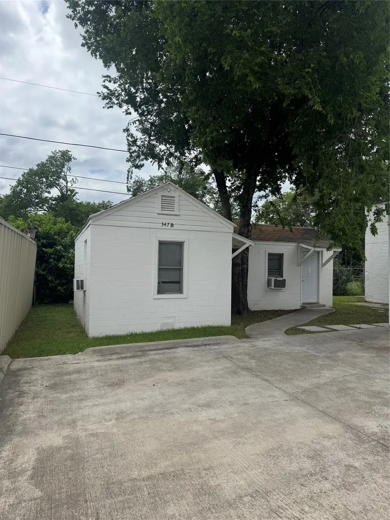 347 N Cherry Lane White Settlement TX 76108