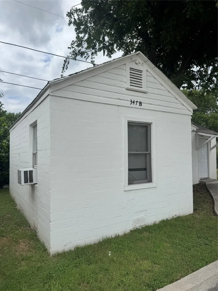 347 N Cherry Lane White Settlement TX 76108