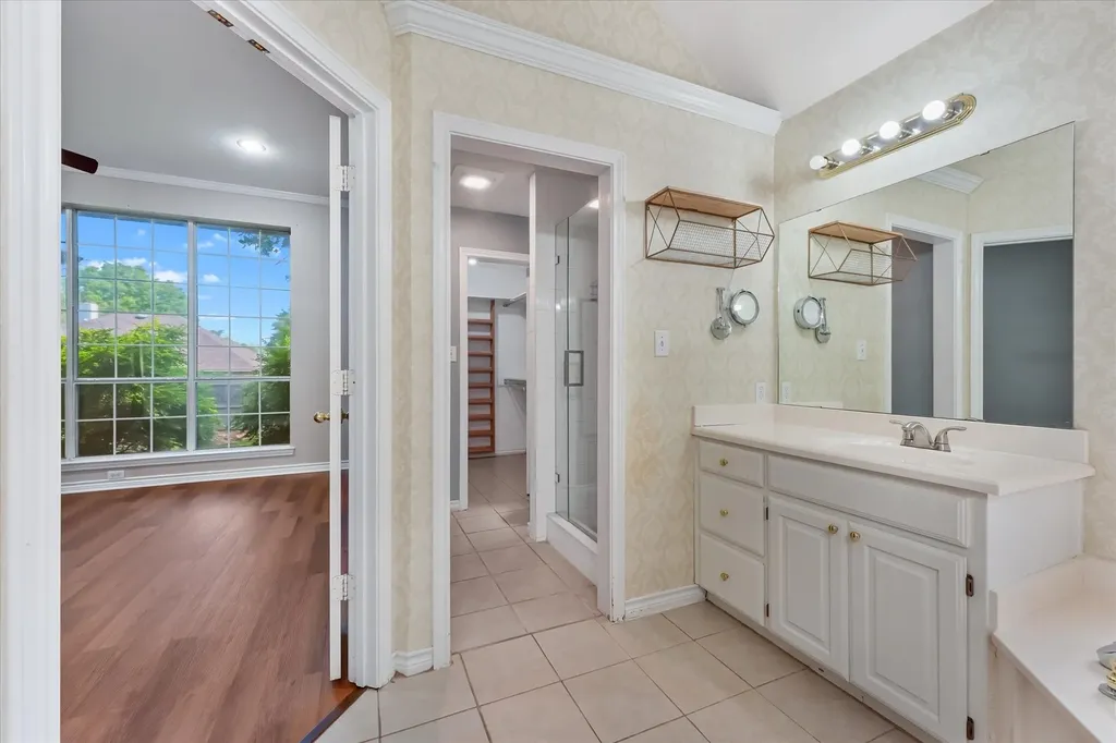 2305 Whispering Oaks Denton TX 76209