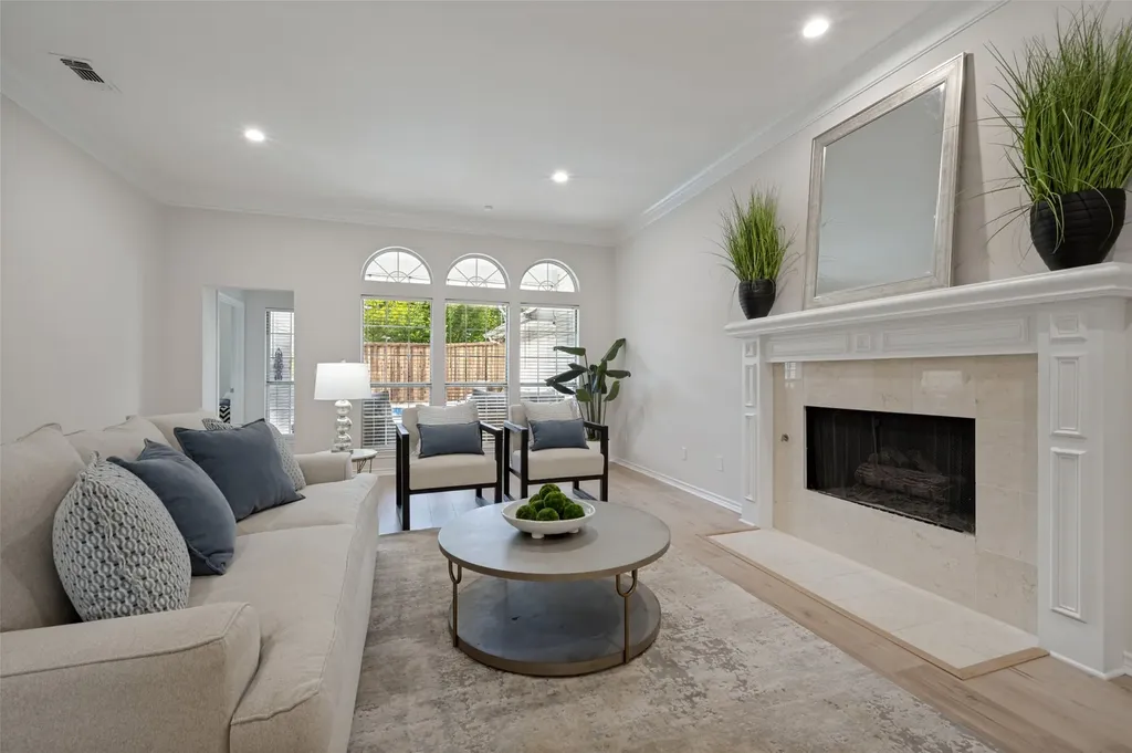 4420 Barwyn Lane Plano TX 75093