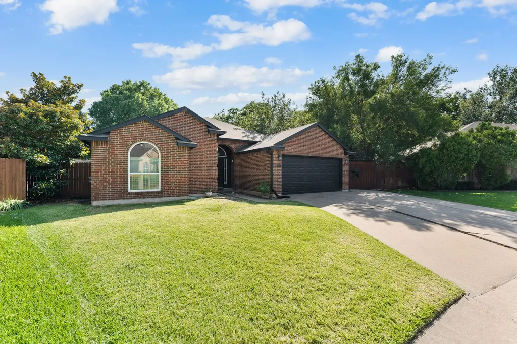 3481 Galaway Bay Drive Grand Prairie TX 75052