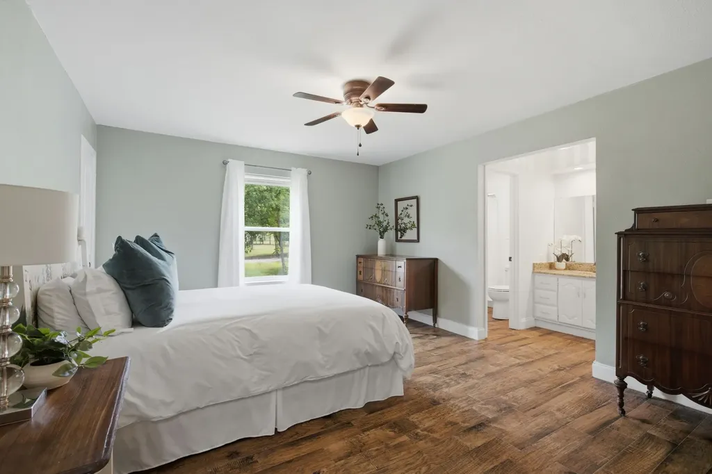 698 Hackberry Road Van Alstyne TX 75495