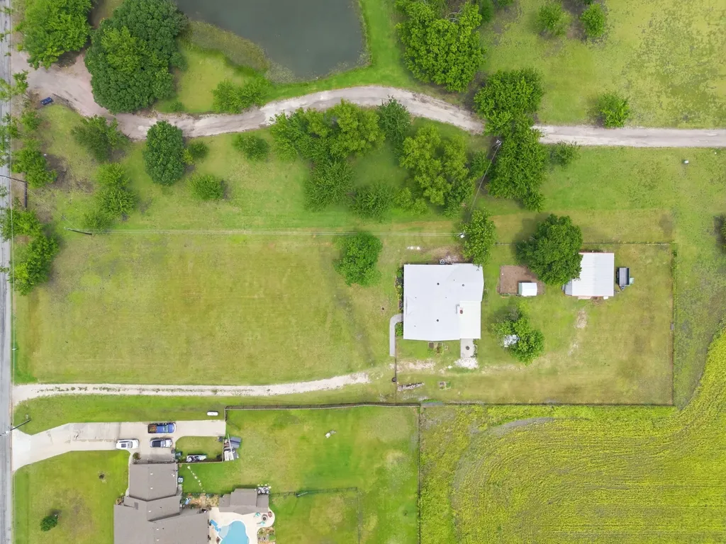 698 Hackberry Road Van Alstyne TX 75495
