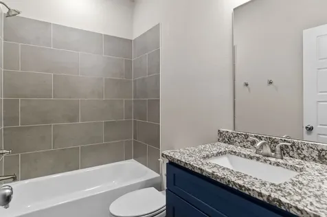 320 W Gambrell Street Fort Worth TX 76115