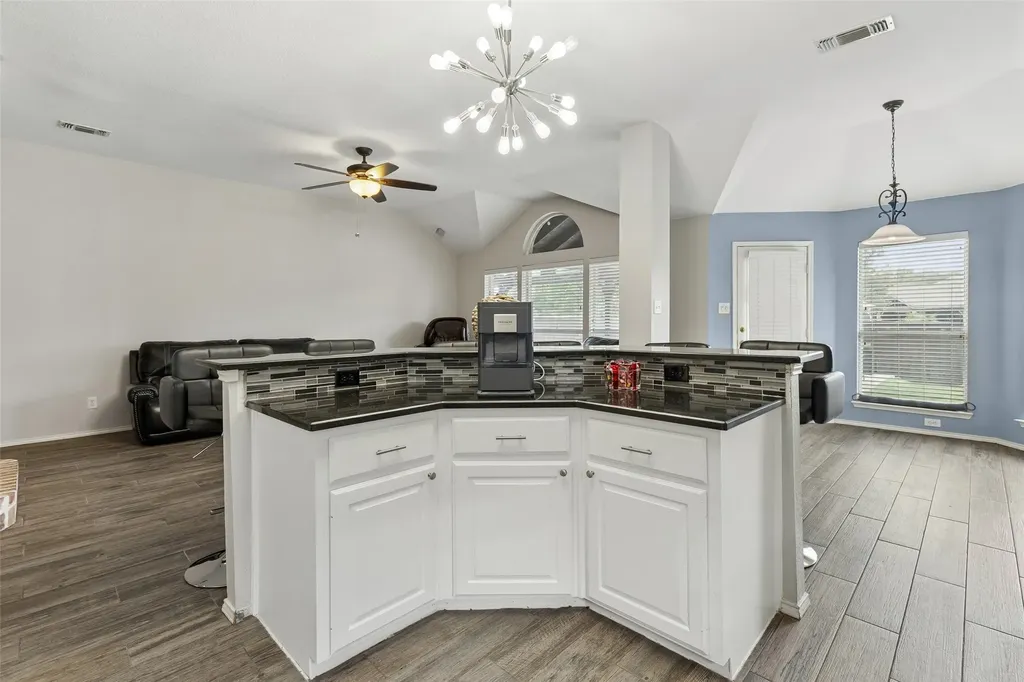 7918 Kings Court Rowlett TX 75089