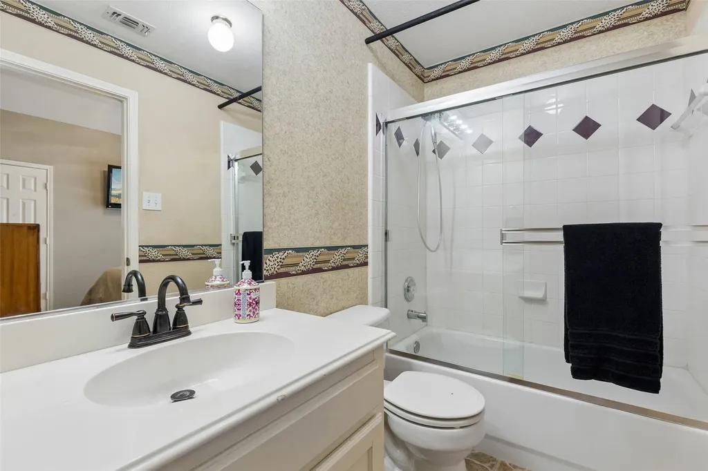 7918 Kings Court Rowlett TX 75089