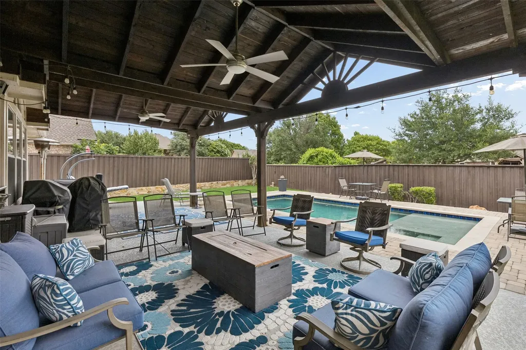 7918 Kings Court Rowlett TX 75089