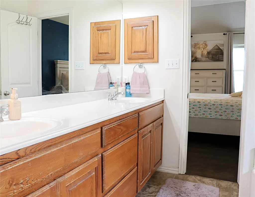 1325 Sierra Blanca Drive Fort Worth TX 76028