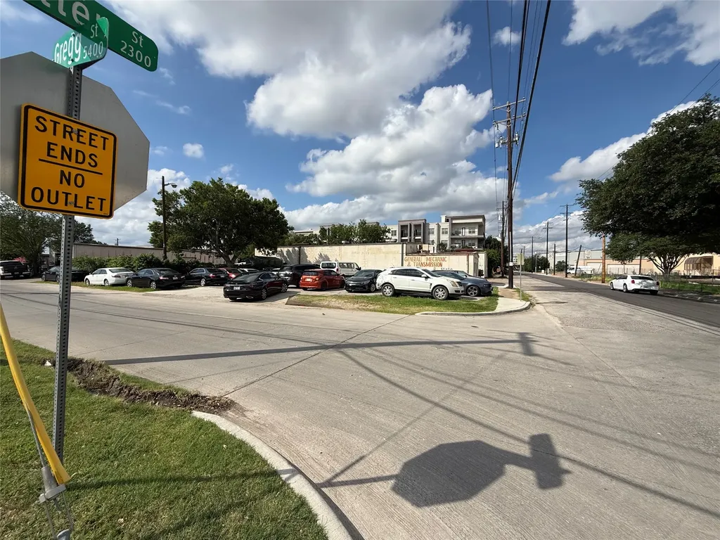 2411 Butler Street Dallas TX 75235