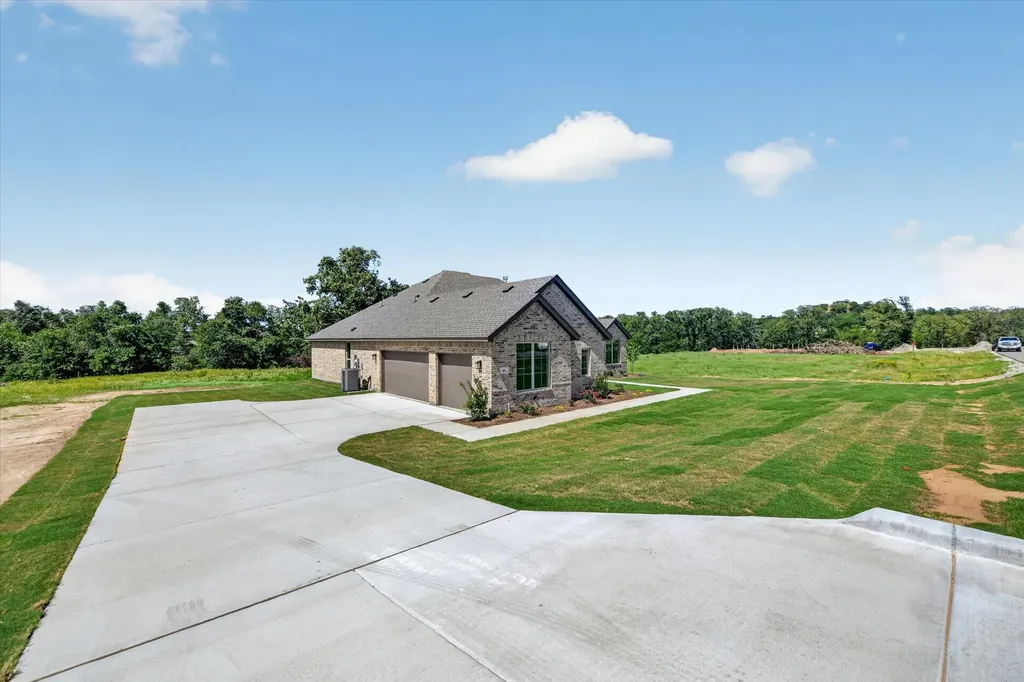 409 Mcalpine Springtown TX 76023