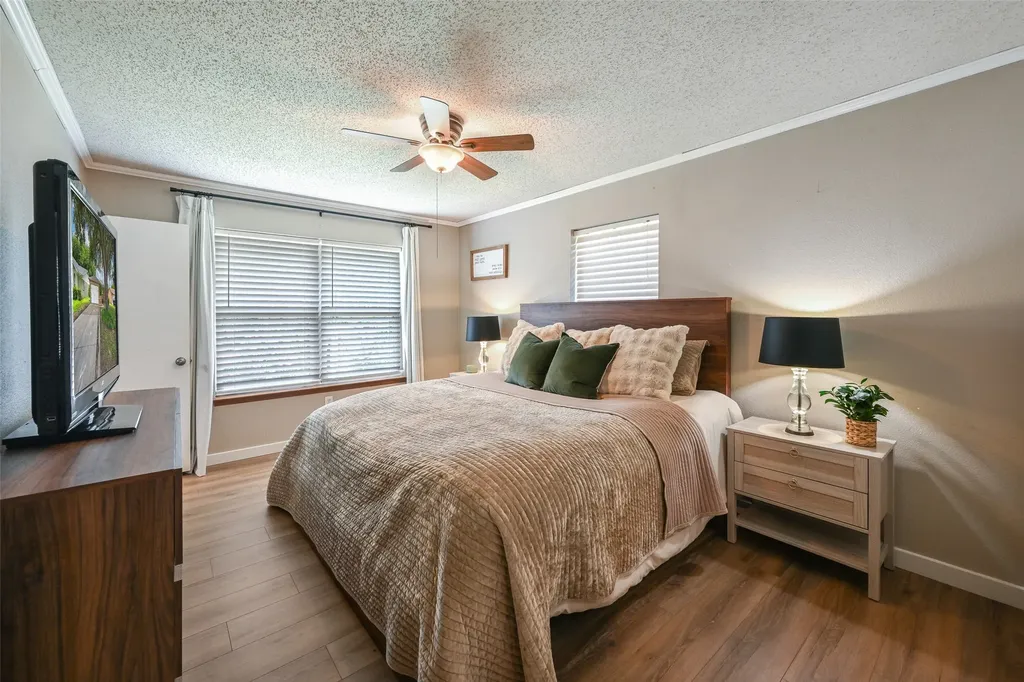 4421 Tiptop Street Haltom City TX 76117