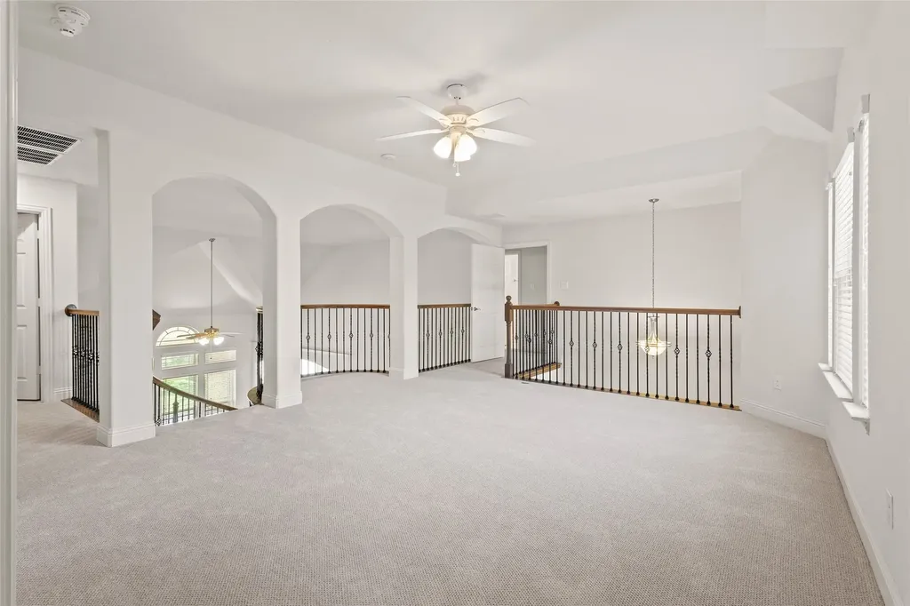 604 Cody Lane Mansfield TX 76063