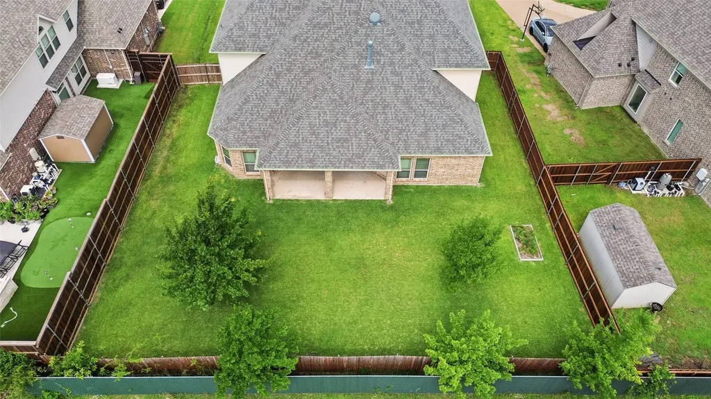 604 Cody Lane Mansfield TX 76063