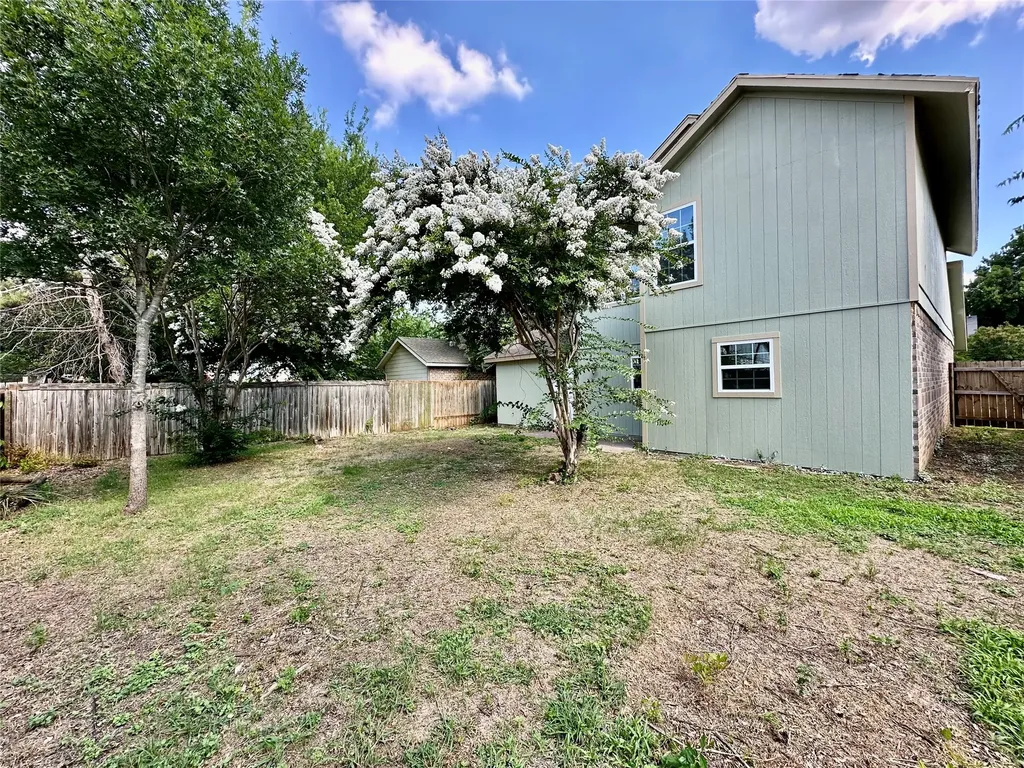 4617 Waterway Drive N Fort Worth TX 76137