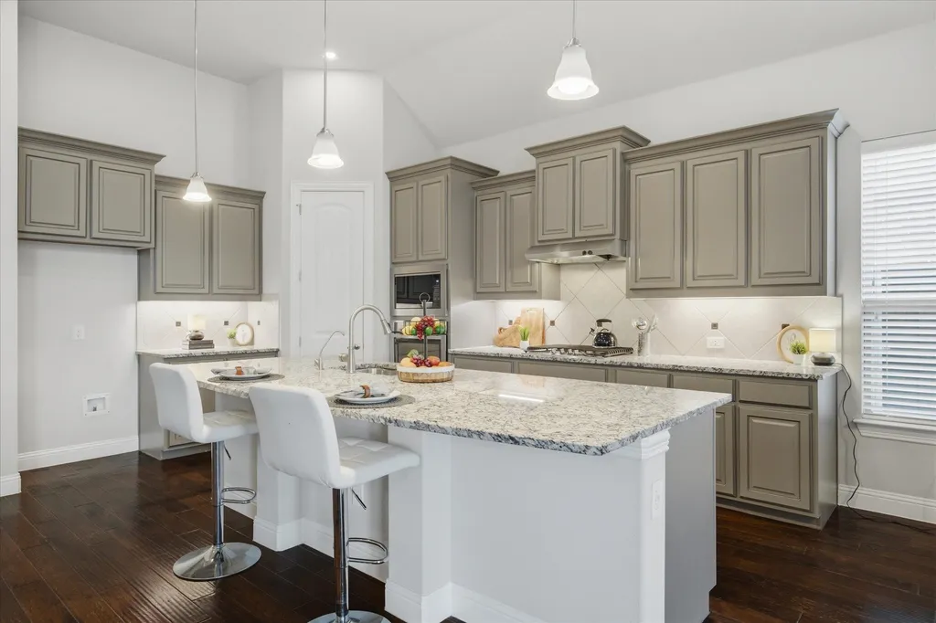 121 Oakwood Lane Hickory Creek TX 75065